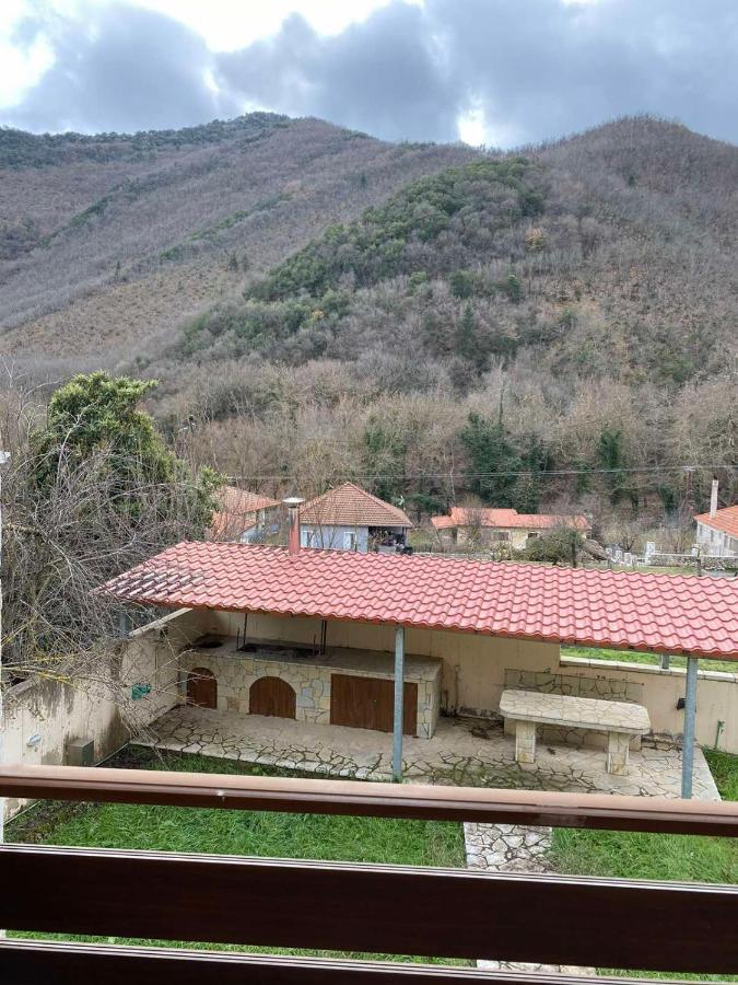 Villa Ria كالافريتا المظهر الخارجي الصورة